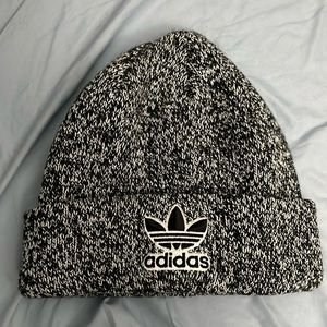 Adidas beanie